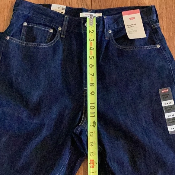 Levi’s 80s mom jeans, dark wash denim, ❗️NEW❗️ women’s size 31 - Picture 11 of 16